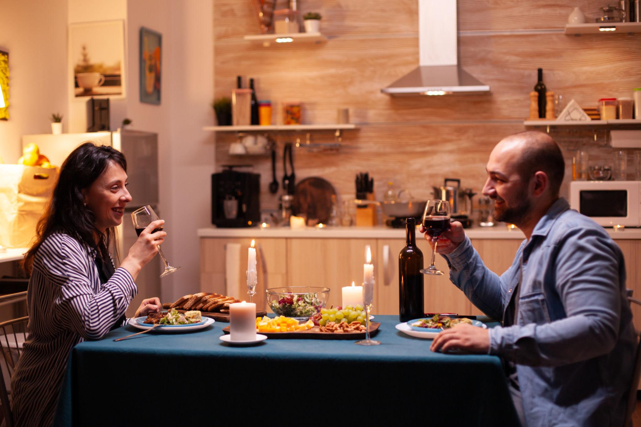 How to Plan a Memorable Anniversary Celebration on Any Budget